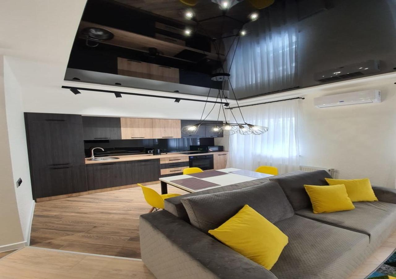New Lux Apartment 2020 Jarkov Exterior foto